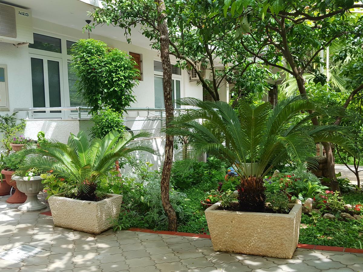 Apartmani Bonik Budva Bagian luar foto
