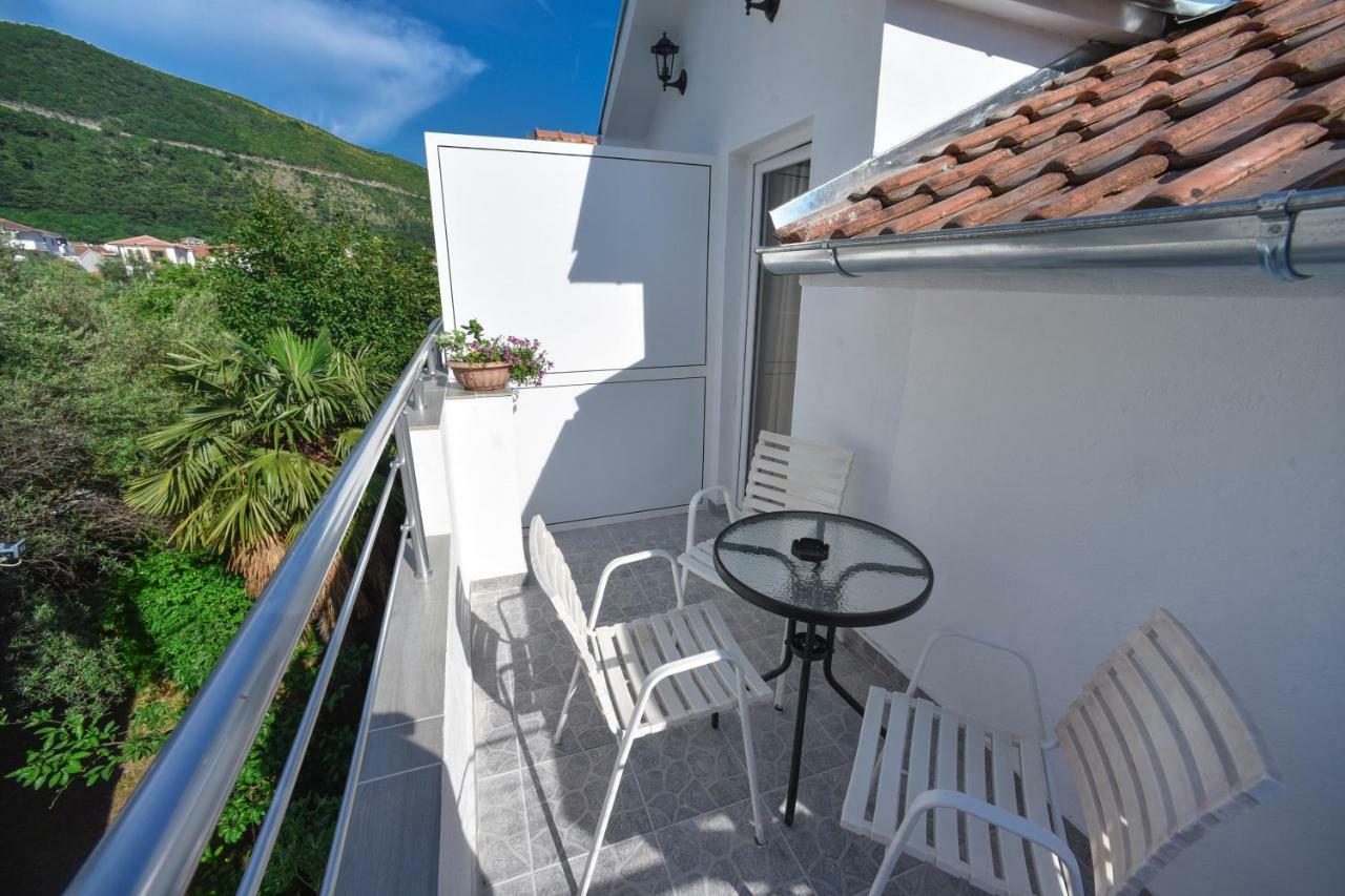 Apartmani Bonik Budva Bagian luar foto