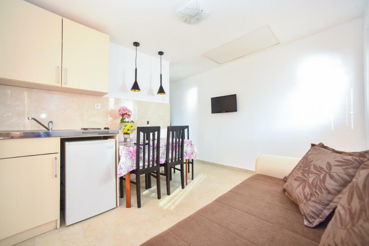 Apartmani Bonik Budva Bagian luar foto