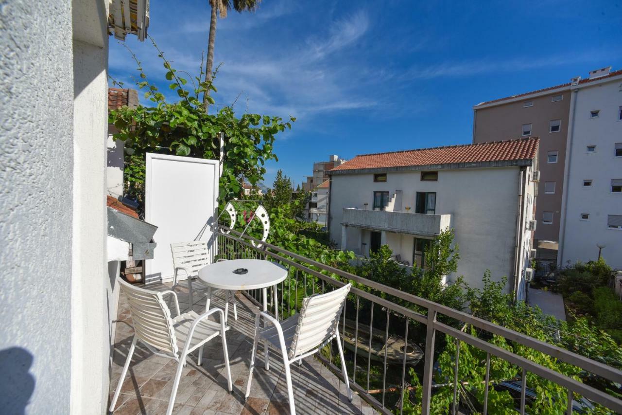 Apartmani Bonik Budva Bagian luar foto