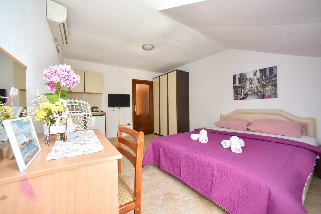 Apartmani Bonik Budva Bagian luar foto